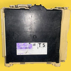 Modulo Caja Fusibles Toyota Rav4 Usado Orig 16-20 827300r101