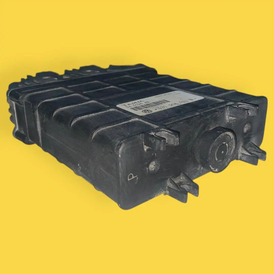 Computadora Motor Jetta, Golf A3 Original 93-99 037906021b