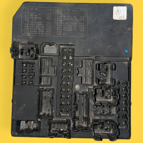 Caja Fusibles Ipdm Nissan Versa Usado Orig. 07-12 284b7em33a