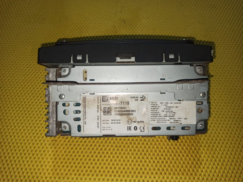 Estereo Chevrolet Sonic 17-18 Usado Original