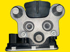 Modulo Abs Jeep Gladiator Usado Original 20-24 P68519476ab Negro