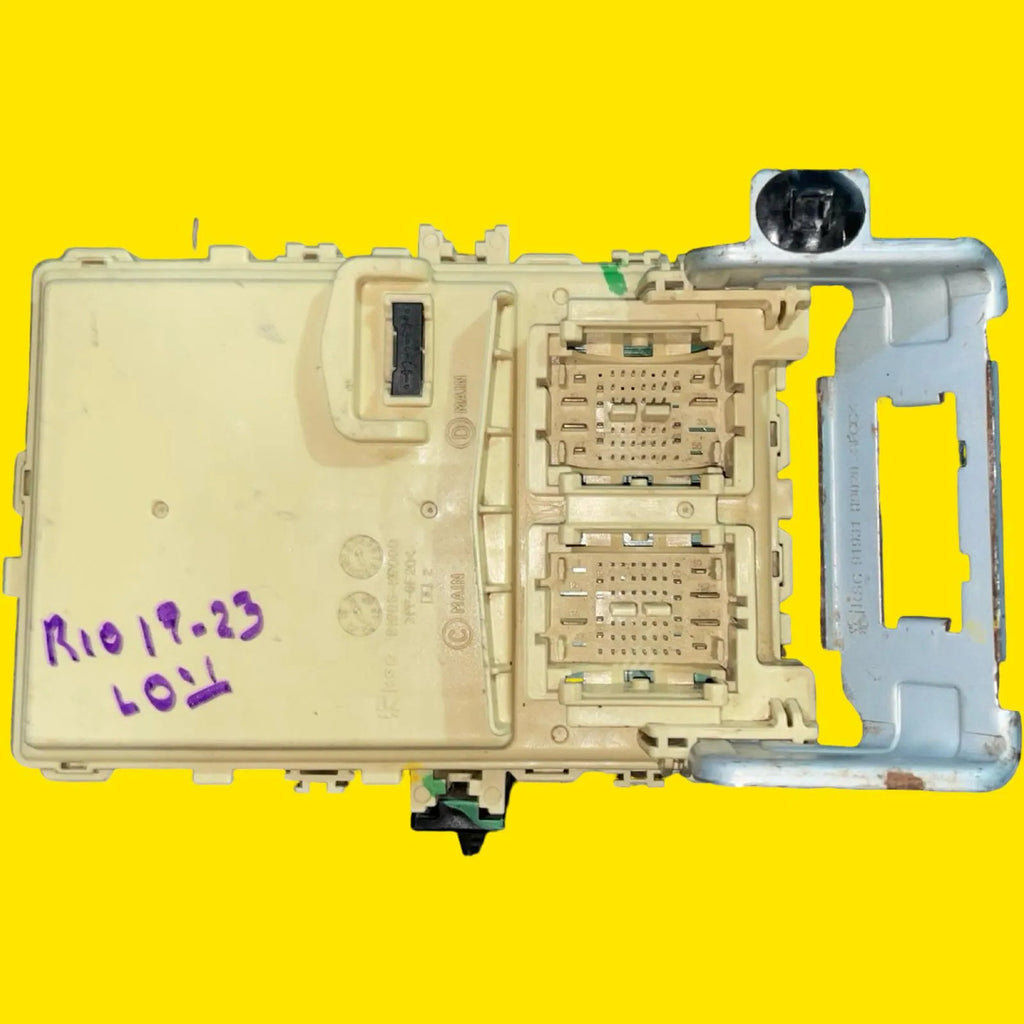 Caja Fusibles Bcm Kia Rio Usado Original 17-23 P088h561