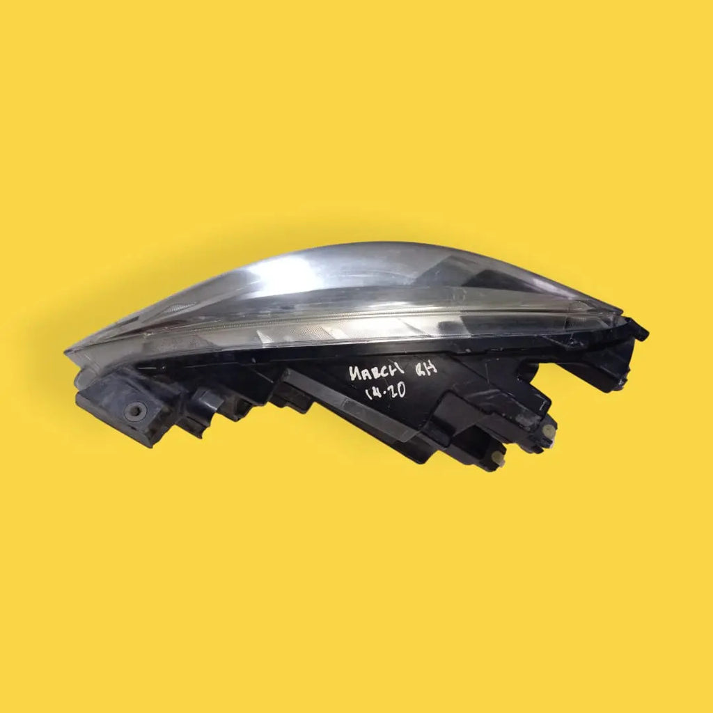 Faro Derecho Nissan March Usado Original 14-20 Derecho/pasajero