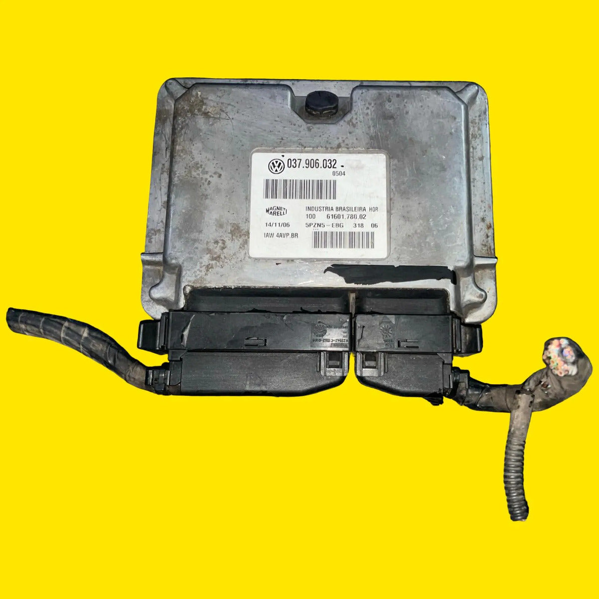 Computadora Motor Vw Derby Usado Orig. 06-09 037906032