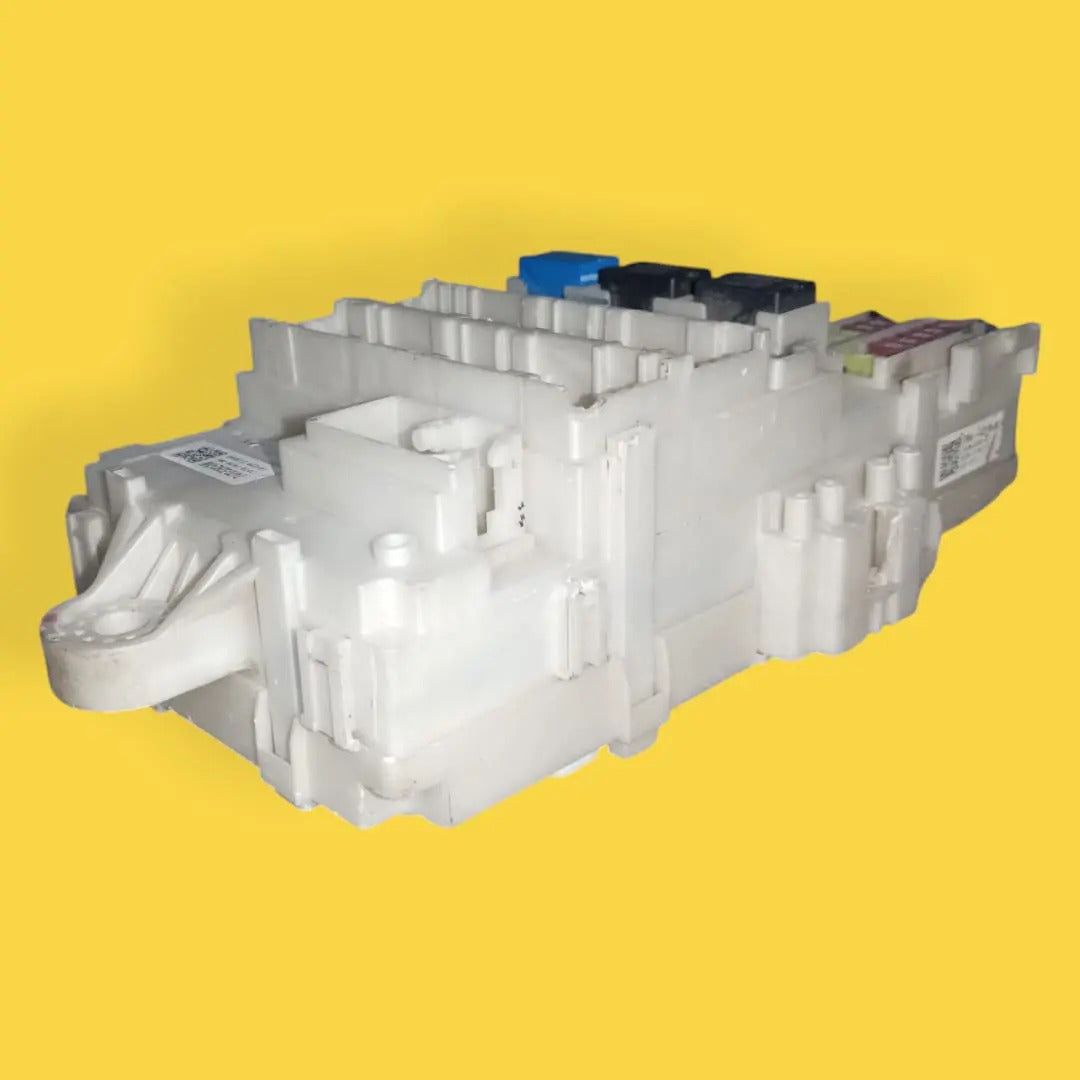 Caja Fusibles Honda City Usado Original 16-21