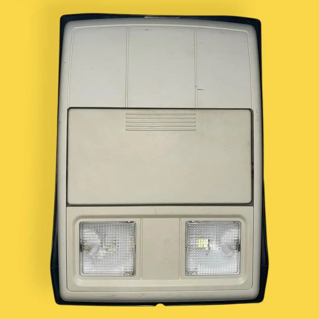 Luz Interna Cortesía Dodge Journey Usado Original 07-10