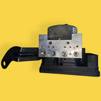 Modulo Abs Ford Mustang Usado Original 19-23 Kr3c2b373ab Negro
