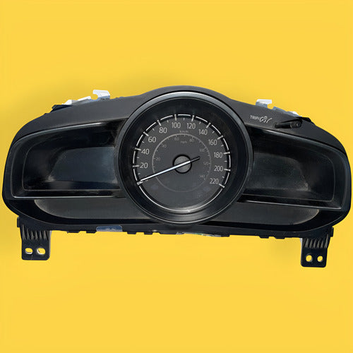 Clúster Velocímetro Mazda 2/cx-3 Usado Orig. 14-19 D09m55430 Negro
