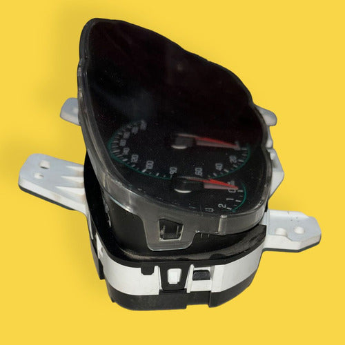 Cluster Velocimetro Chevrolet Sonic 15-18 Original Usado Negro