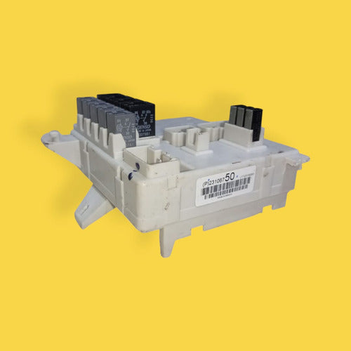 Caja Fusibles Chevrolet Traverse Usado Original 13-17