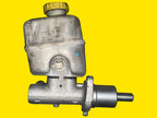 Bomba Frenos Con Deposito Jeep Liberty Usado Original 02-07