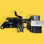 Modulo Abs Nissan Versa 1.6 Usado Original 12-20 476609kh0b Negro