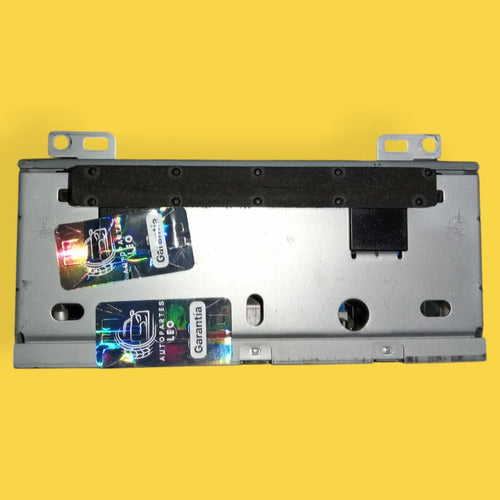 Radio Reproductor Cd Ford Focus Usado Original 12-18