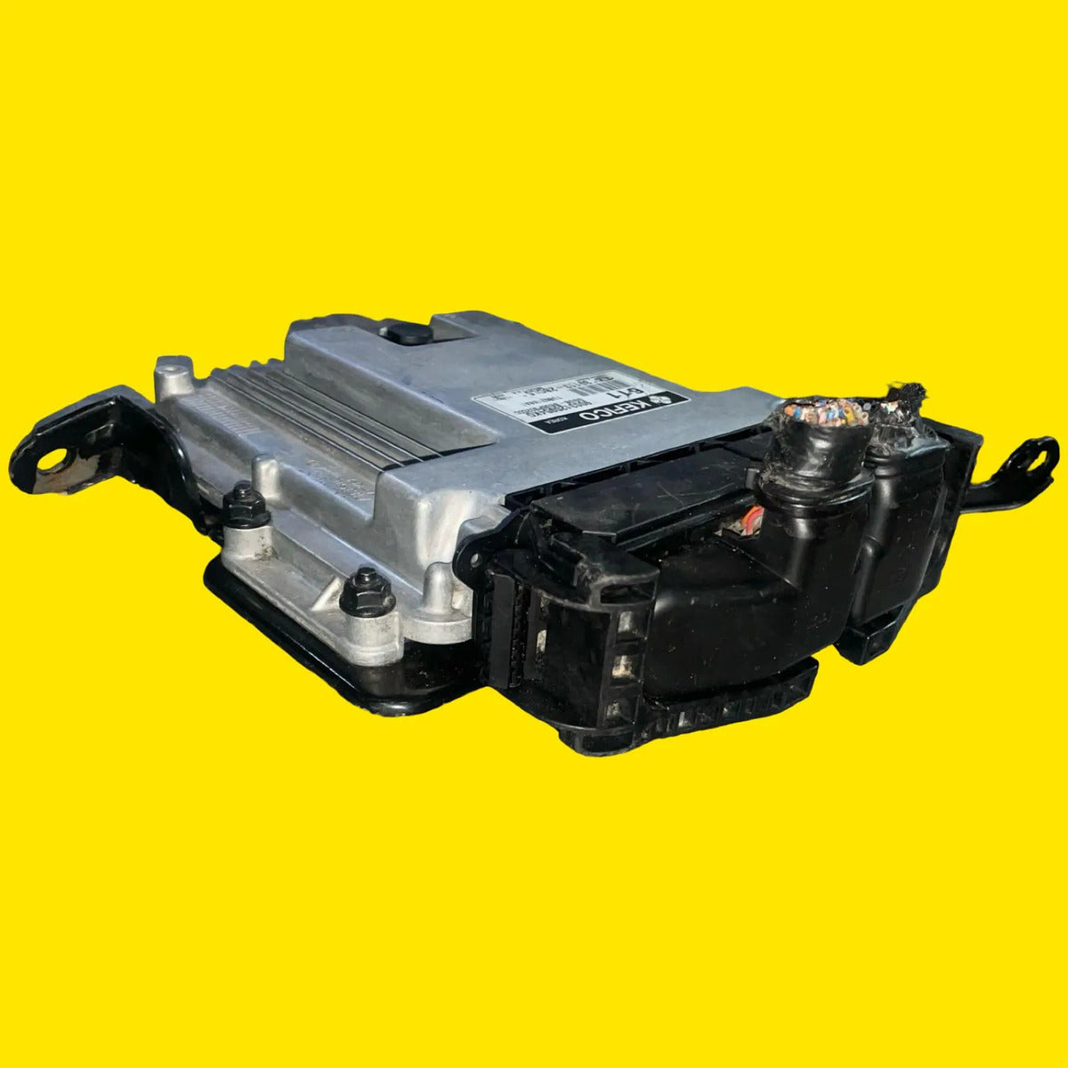 Computadora Motor Kia Rio 1.6 Usado Orig. 12-15 391102bdl5