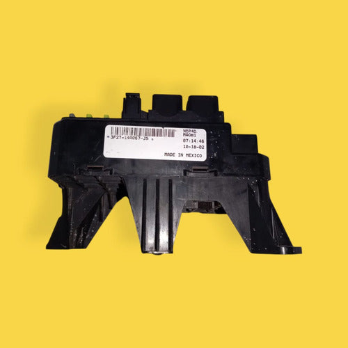 Caja Fusibles Ford Windstar Usado Original 00-03
