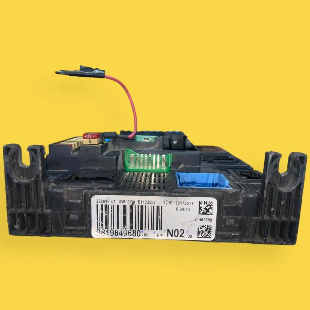 Modulo Bcm Body Control Peugeot 208/301 12-20 9819849680