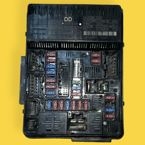 Caja De Fusibles Nissan Altima 2.5l 13-18 Usado Original