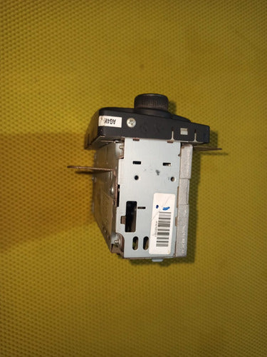 Estereo Chevrolet Sonic 17-18 Usado Original