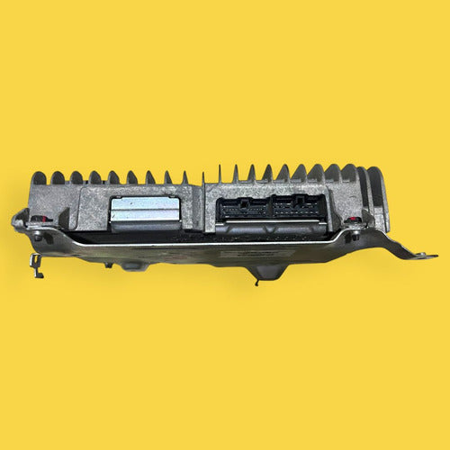 Amplificador Bose Nissan Altima 13-18 Usado Original Gris