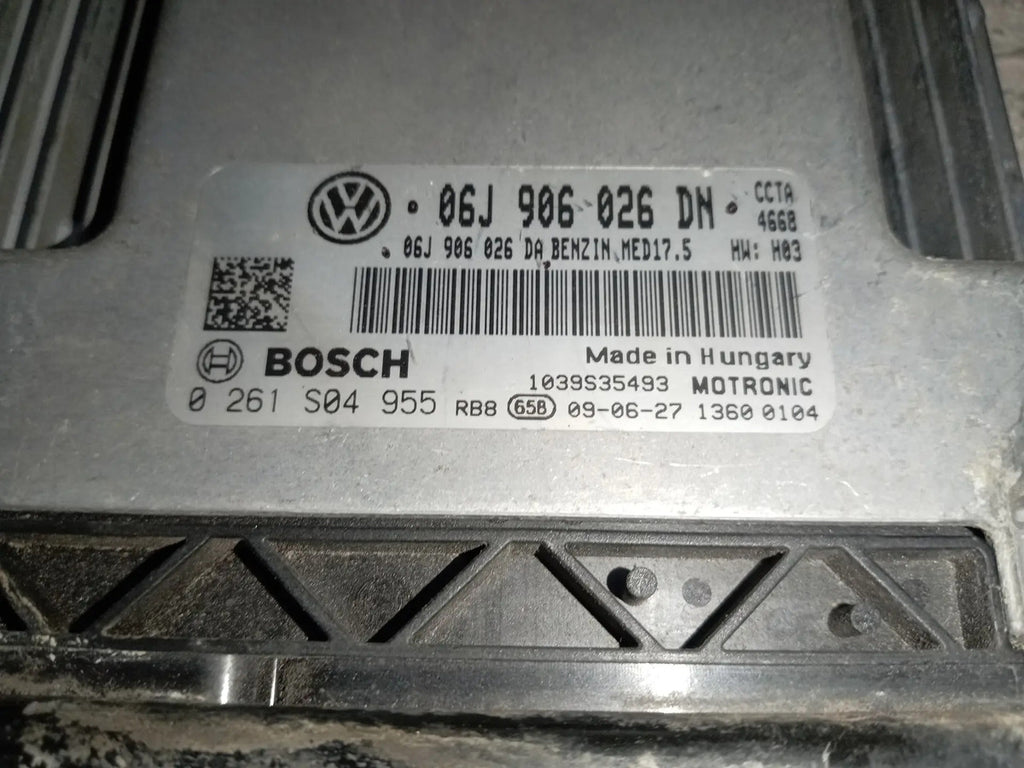 Computadora Motor Vw Tiguan 2.0t Usado Original 08-15