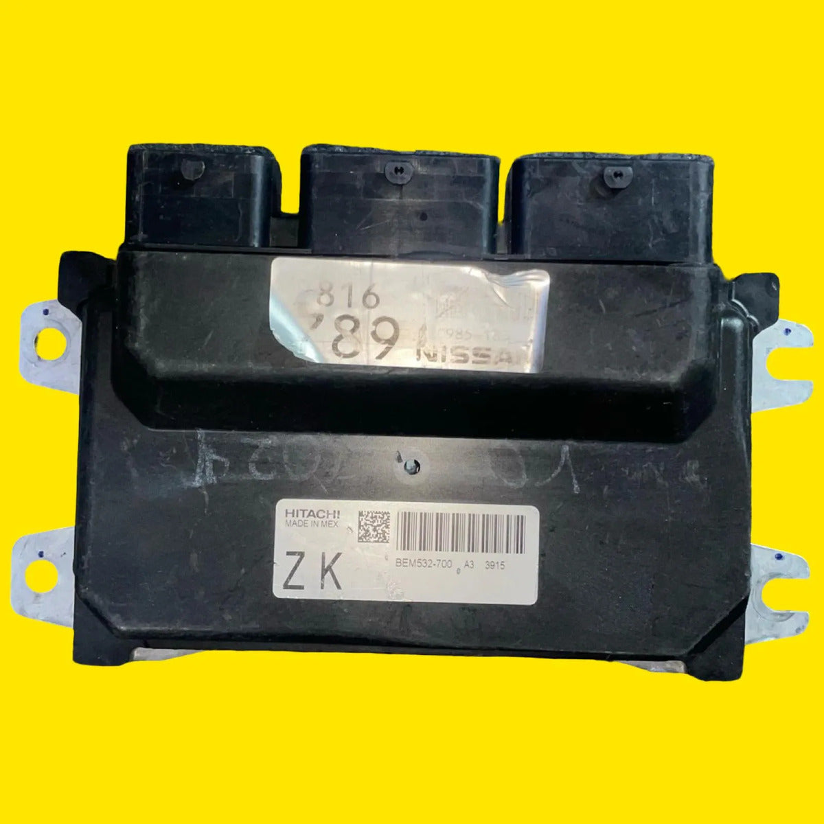 Computadora Motor Nissan Versa Usado Orig. 20-24 Bem532700