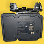Modulo Abs Vw Jetta/golf Mk6 Usado Orig. 11-18 1k0907379ar Negro