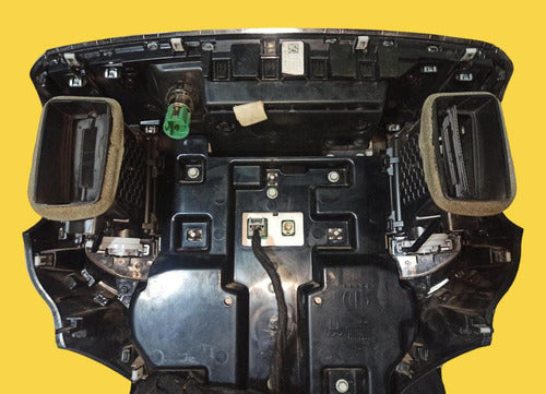 Estéreo Pantalla Ram 1500 Usado Original 20-24 Negro