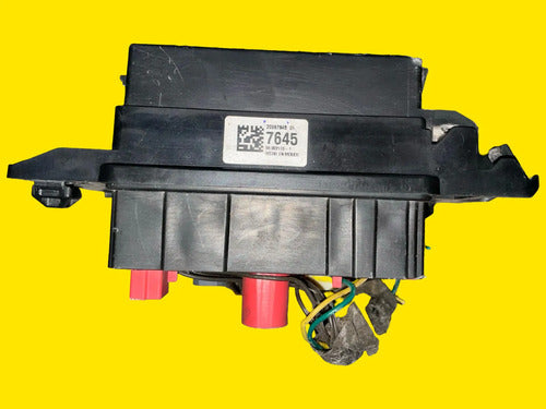 Caja Fusibles Chevrolet Malibu Usado Original 08-12 20997645