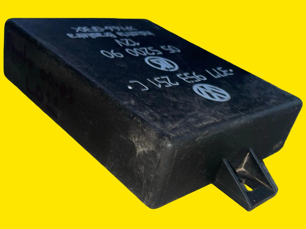 Modulo Alarma Vw Pointer Usado Original 00-05 377953251c