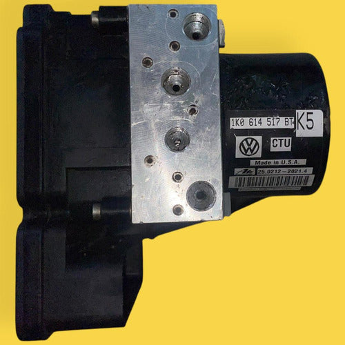 Modulo Abs Vw Jetta/golf Mk6 Usado Orig. 11-18 1k0907379ar Negro