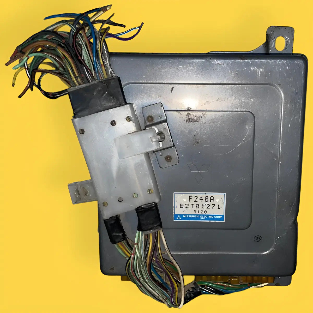 Computadora Motor Mazda B2200 2.2 Std. Orig. 87-93 E2t01271