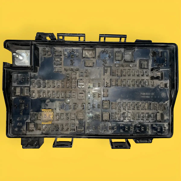 Caja Fusibles Dodge Ram Usado Original 09-23 P68322371ad