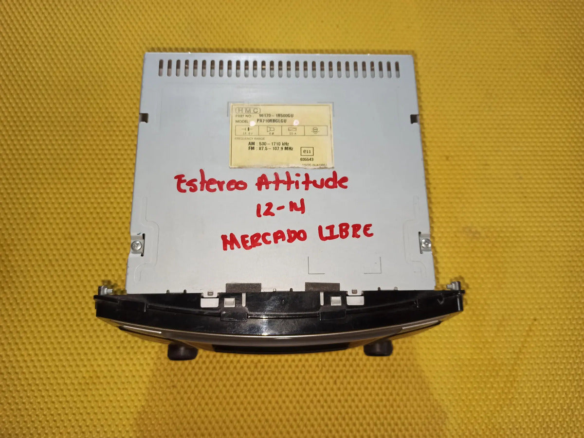 Estereo Dodge Attitude 12-14 Usado Original