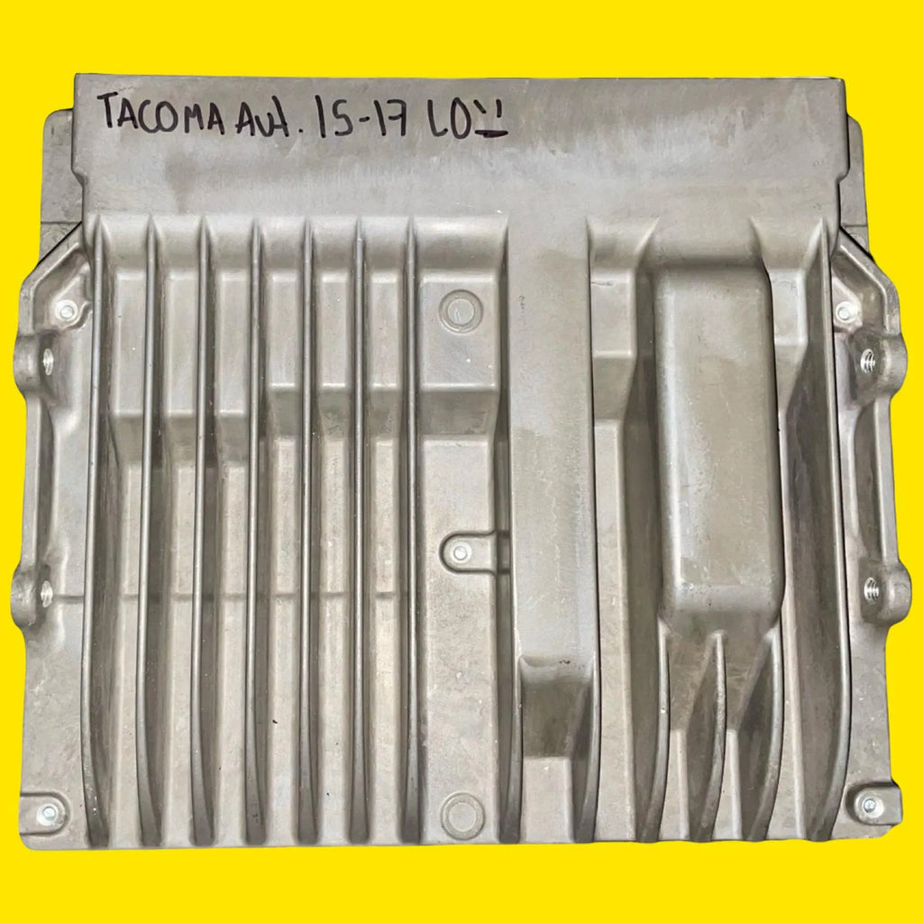 Computadora Motor Toyota Tacoma Autm. Orig. 15-17 8966104k70
