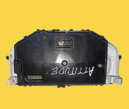 Cluster Velocimetro Dodge Attitude 15-19 Usado Original Negro