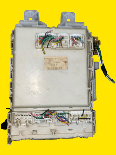 Caja Fusibles Bcm Toyota Prius Usado Orig. 04-09 8273047300