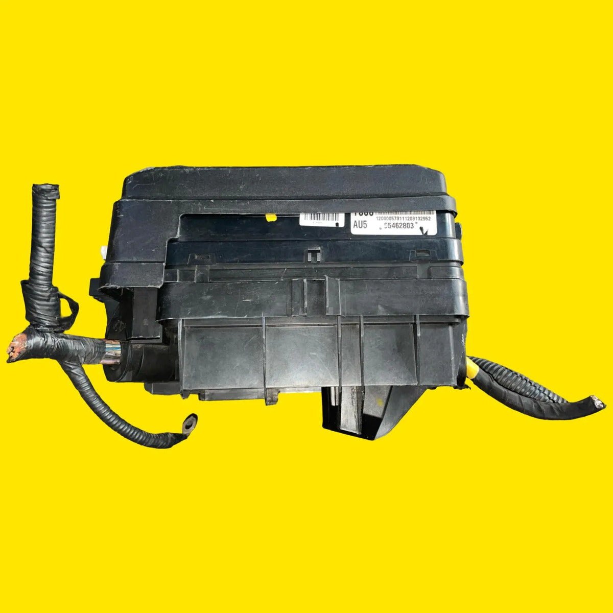 Caja Fusiles Chevrolet Sonic Usado Orig. 12-16 95462803