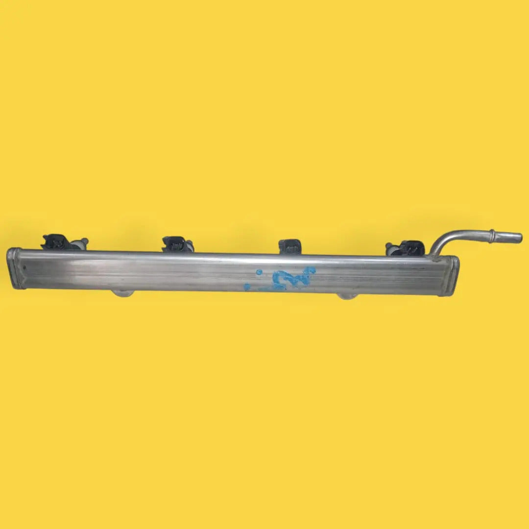 Riel Inyectores 2.4 Caliber/avenger/journey 07-17 04891577ab