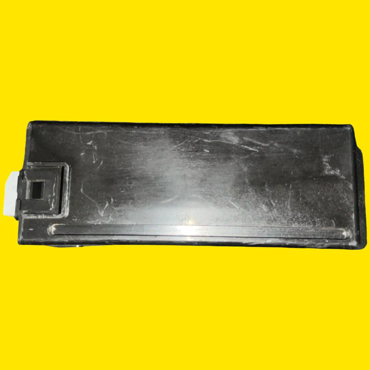 Modulo Radio Amplificado Silverado/sierra 15-23 84062065 Negro