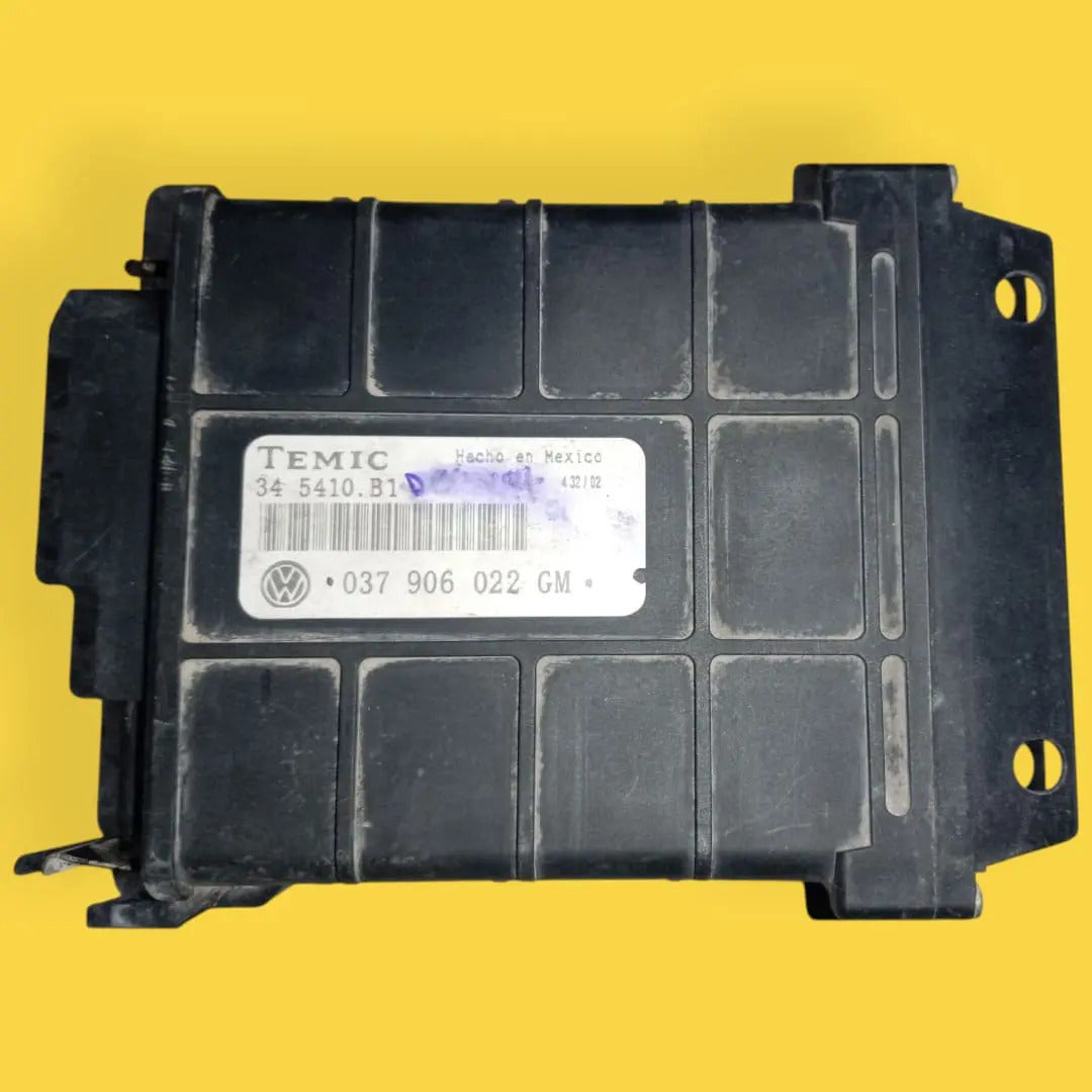 Computadora Motor Vw Derby 1.8 Usado Orig. 99-04 037906022gm