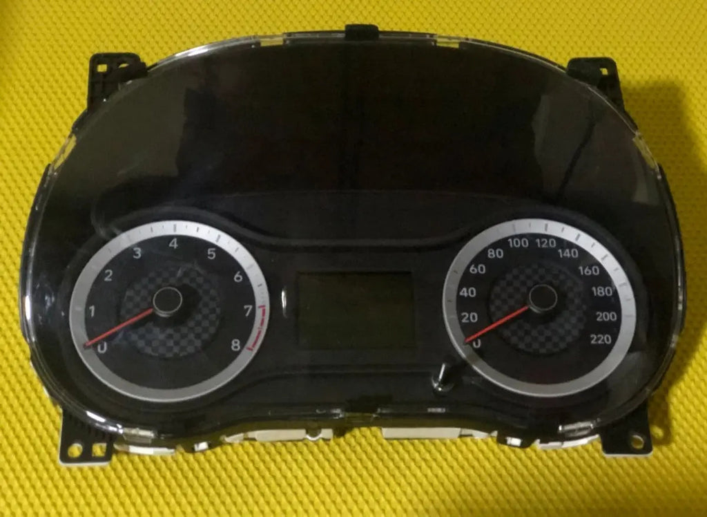 Cluster Velocimetro Hyundai Grand I10, Hb, 21-22, Usado Negro