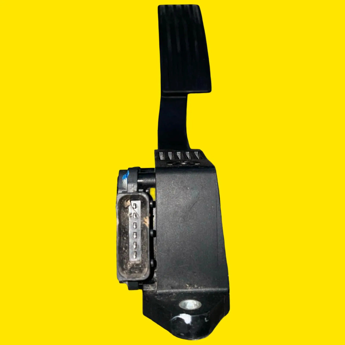 Pedal Acelerador Chevrolet Aveo Ng 1.5 Orig. 24-25 23864677