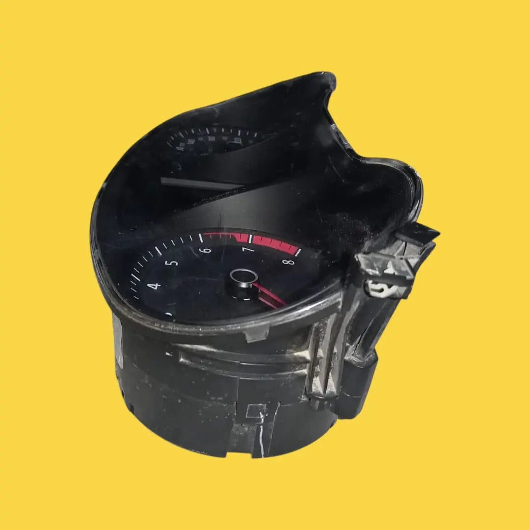 Cluster Velocimetro Jetta Mk6 12-17 Std 2.5 Original Usado Negro