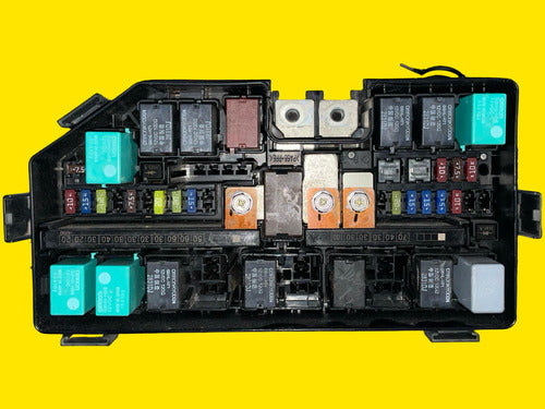Caja Fusibles Honda Civic Usado Original 12-15
