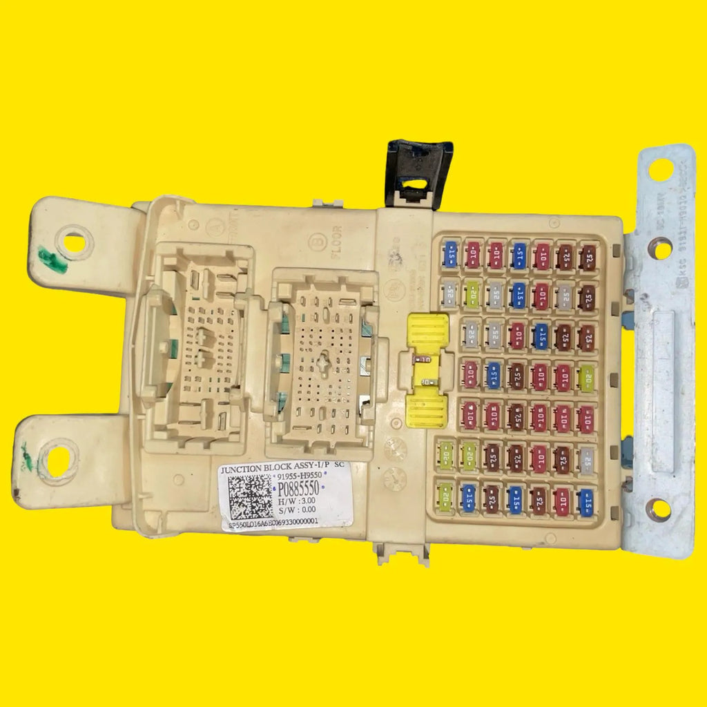 Caja Fusibles Bcm Kia Rio Usado Original 17-23 P0885550