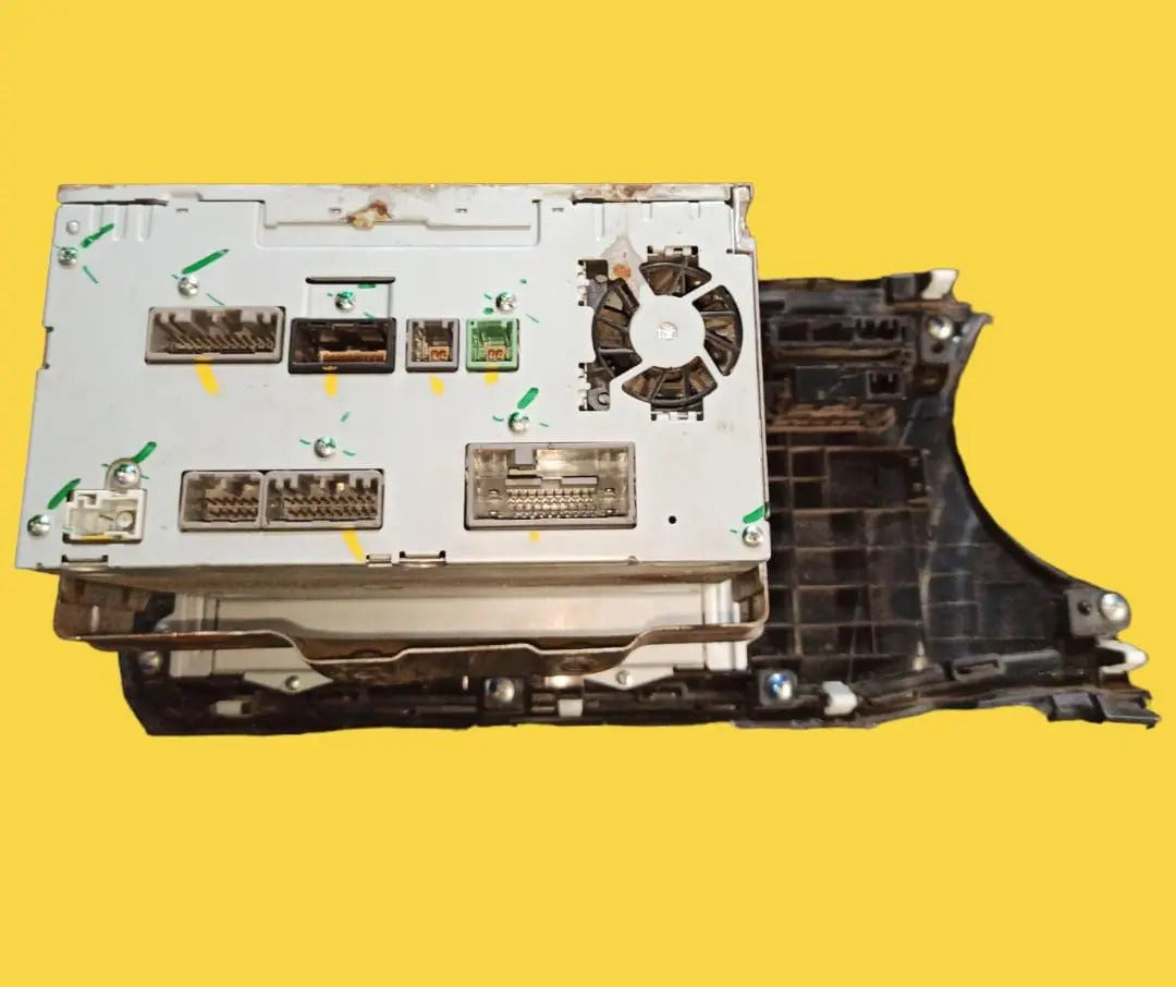 Estereo Pantalla Honda City 13-18 Usado Original Negro
