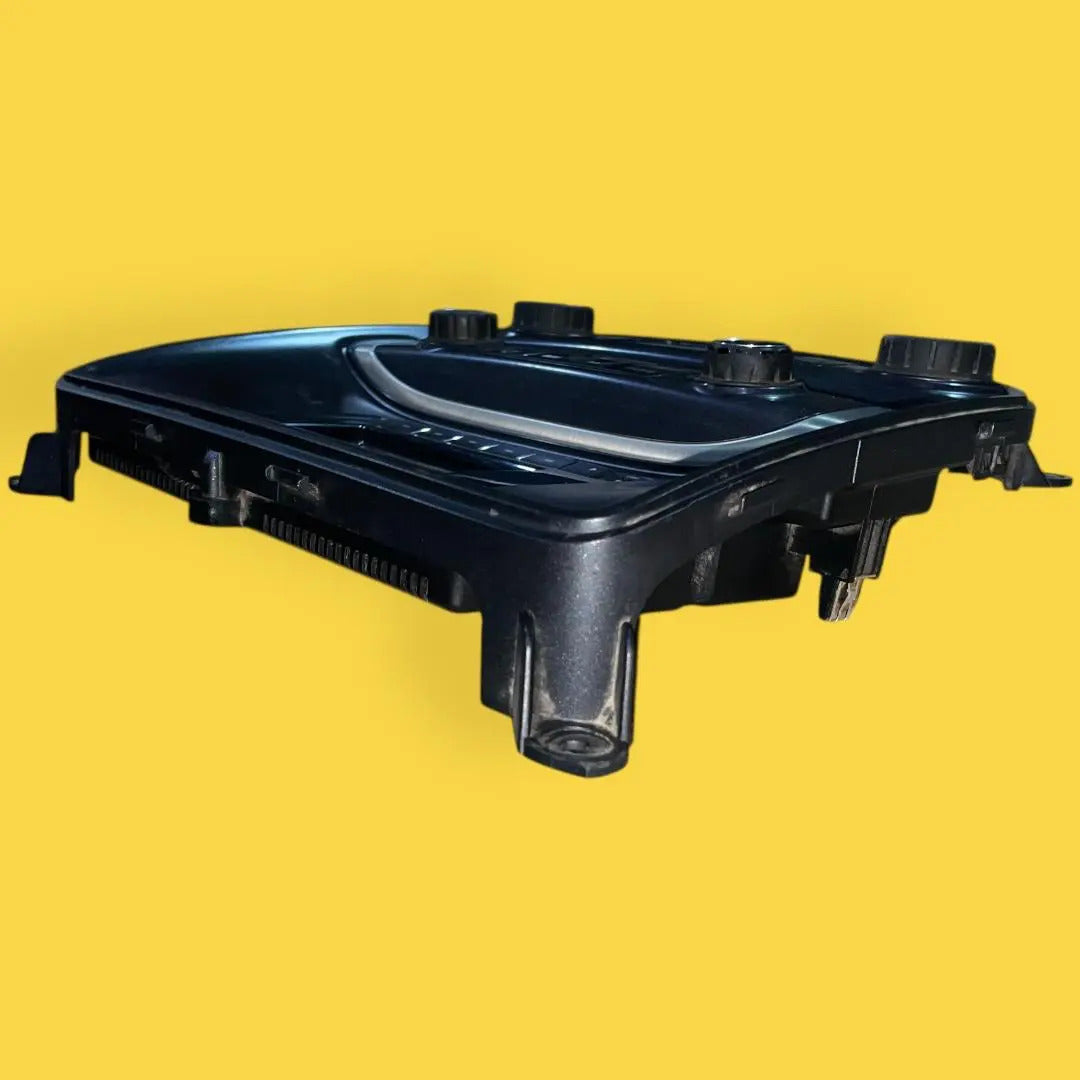 Estereo Pantalla Silverado/sierra/cheyenne Usado Orig. 14-18