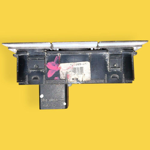 Switch Info/setup/reset Ford Focus, Escape Usado Orig. 08-11 Negro
