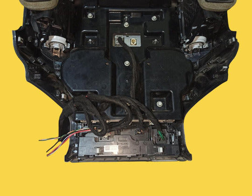 Estéreo Pantalla Ram 1500 Usado Original 20-24 Negro