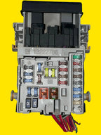 Caja Fusibles Interior Cruze, Malibu Original 10-16 13222786